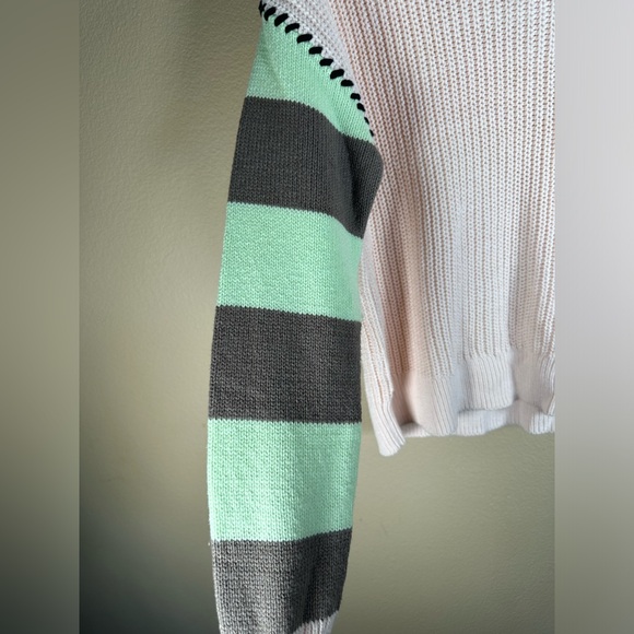 Lisa Todd Pull over Knitted Sweater - Picture 6 of 8